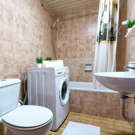 Cozy Studio W/ Pool & Terrace