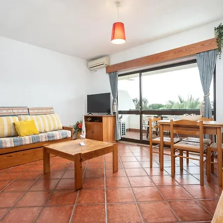 Διαμέρισμα Cozy Studio W/ Pool & Terrace